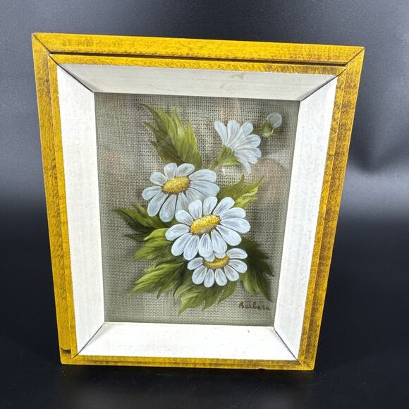 Vintage 3D Layered Glass Hand-Painted Daisy Glass Art Miniature By Barbara - Picture 1 of 14